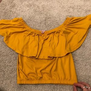 Off the shoulder Yellow ruffled crop top